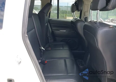 2016 Jeep Compass High Altitude Edition из США, поврежденный, VIN 1C4NJDEB4GD657732